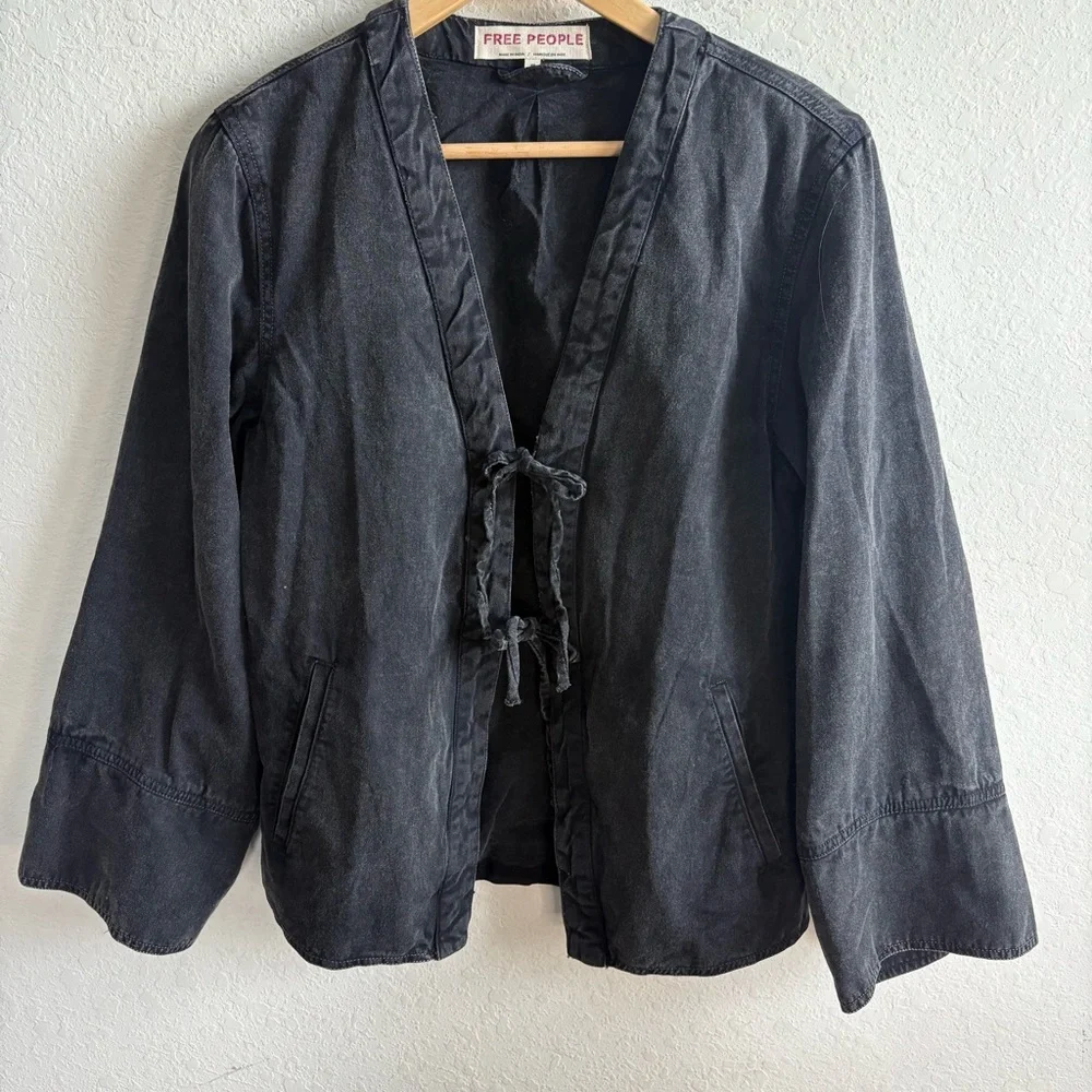 Free People Tie-Front Black Denim Jacket Dragonfly Wide Top XS - Picture 3 of 8